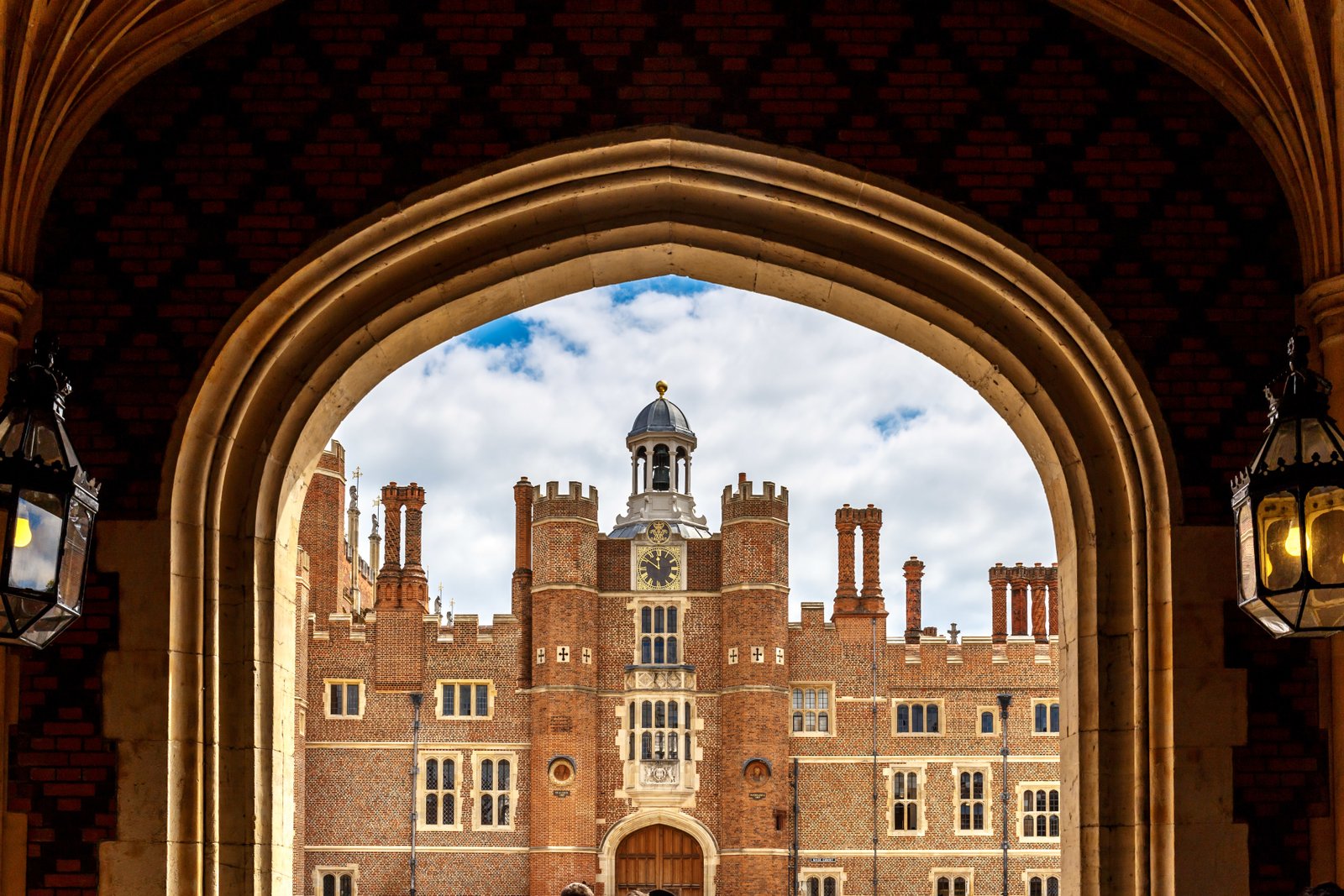 Hampton Court Palace Gate